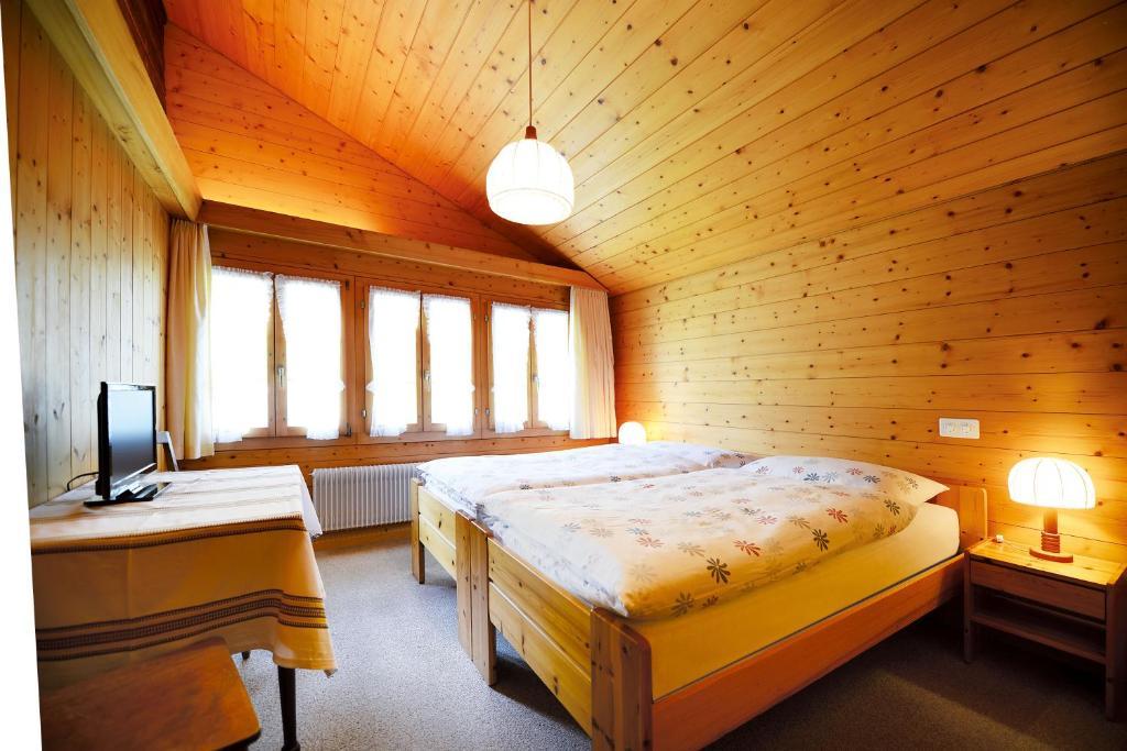 Landgasthof Taennler Innertkirchen Room photo